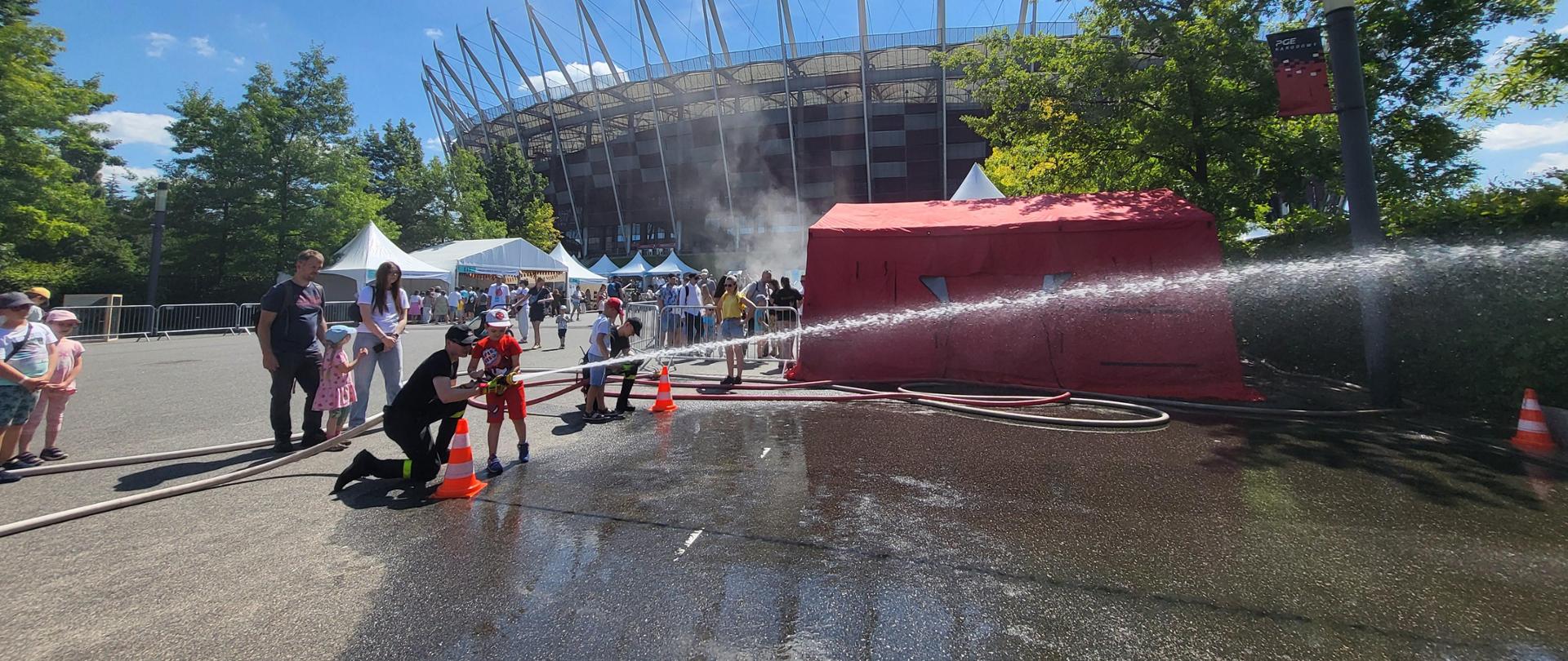 Piknik Naukowy na PGE Narodowy w Warszawie
