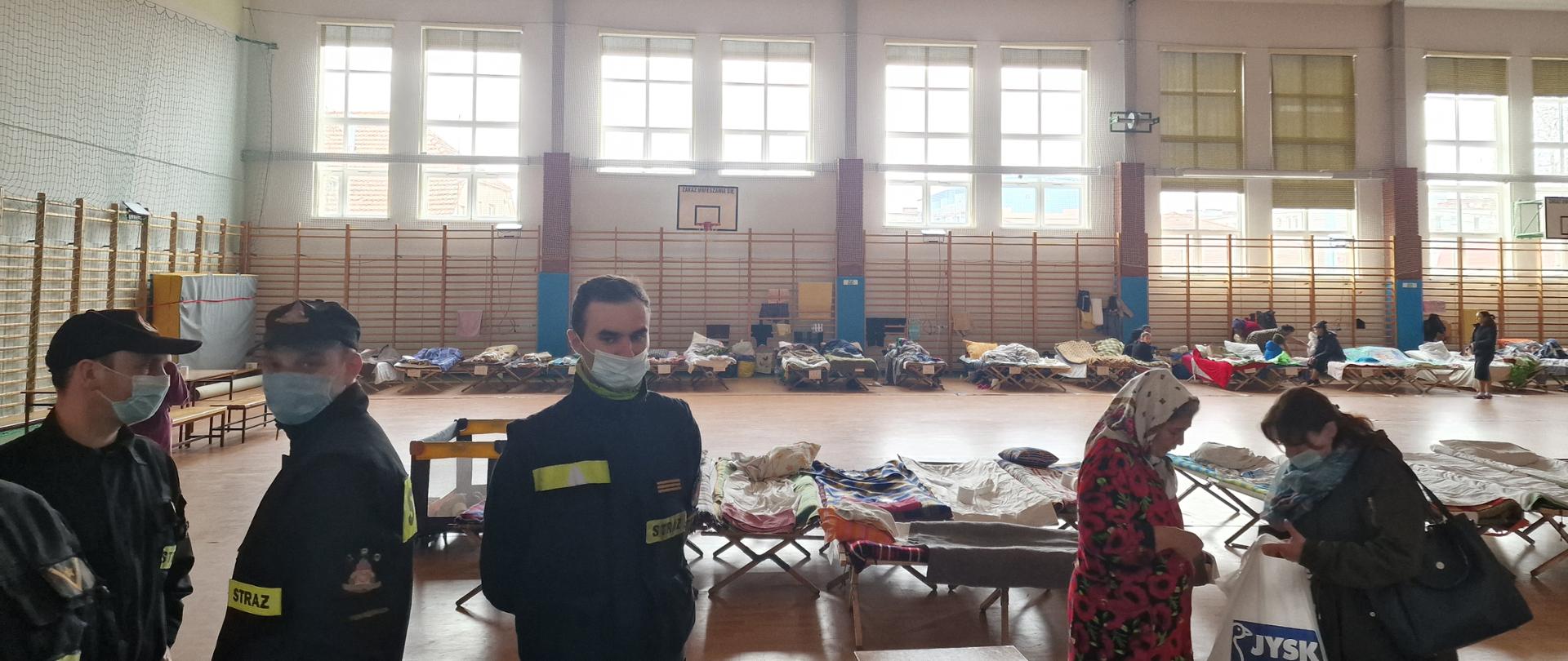 Z wizytą u uchodźców