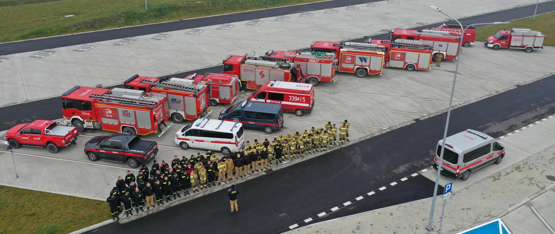 W zapoznaniu udział wzięły jednostki Państwowej Straży Pożarnej oraz Ochotnicze Straże Pożarne z terenów sąsiadujących z nowym odcinkiem drogi.