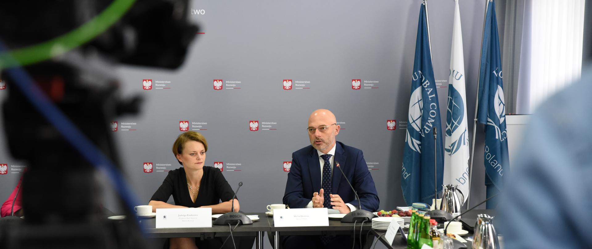 wicepremier Jadwiga Emilewicz oraz minister klimatu Michał Kurtyka
