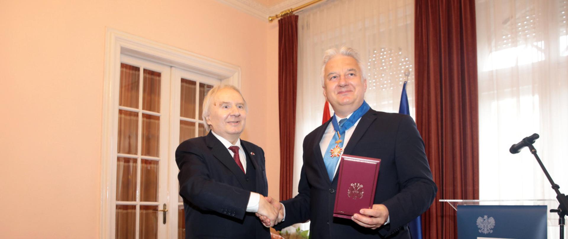 przyznanie_odznaczenia_państwowego_wicepremierowi_Zsoltowi_Semjénowi