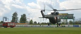 Lądowanie śmigłowca wojskowego w Rawiczu