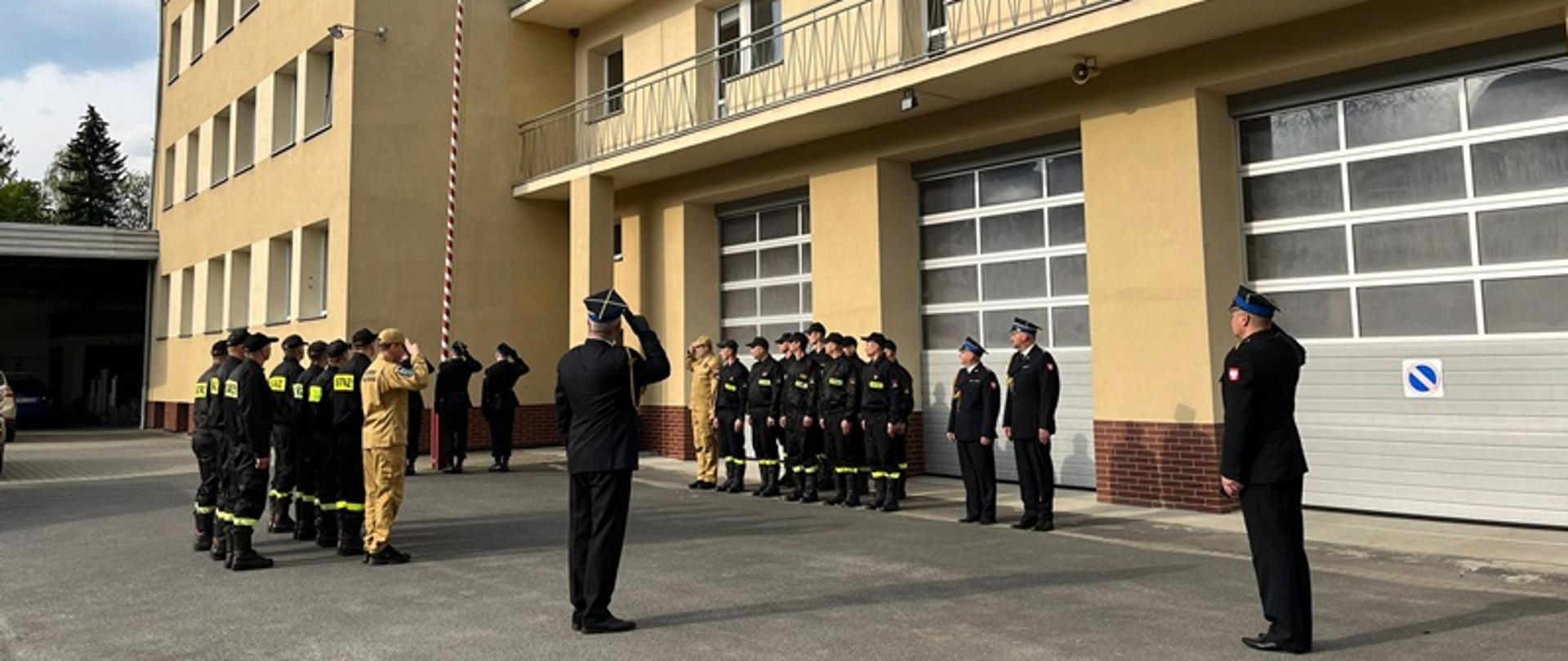 Dzień Flagi Rzeczypospolitej Polskiej w KP PSP Nysa