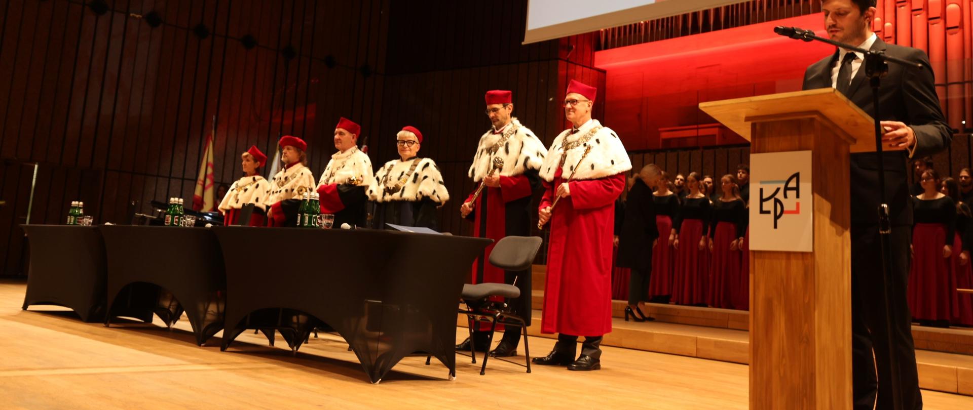 Rektorzy łódzkich uczelni publicznych podczas wspólnej inauguracji 