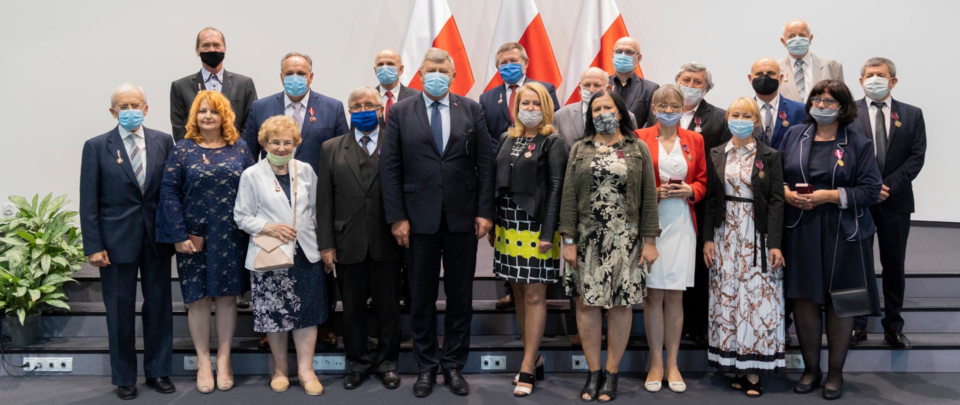 Odznaczenia za zasługi dla kultury i spółdzielczości wręczone