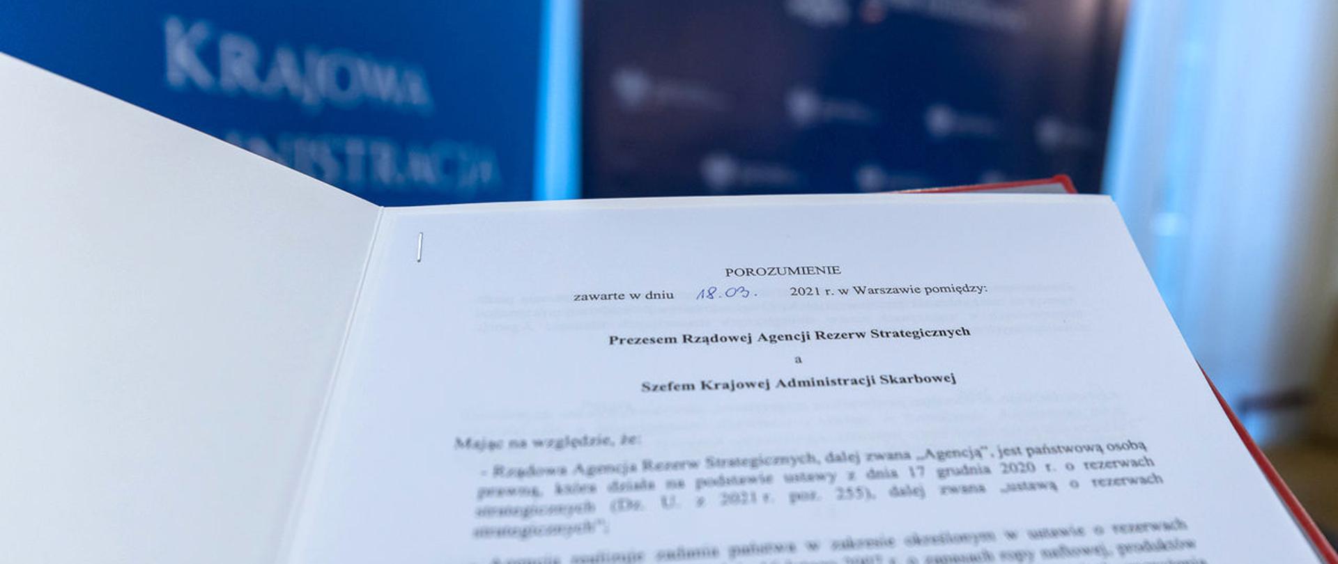 Pierwsza strona porozumienia pomiędzy prezes Rządowej Agencji Rezerw Strategicznych a Szefem Krajowej Administracji Skarbowej.