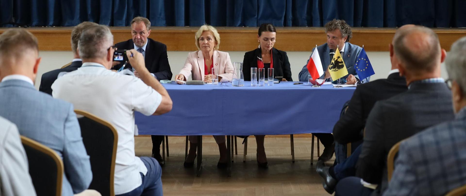 konferencja urząd wojewódzki