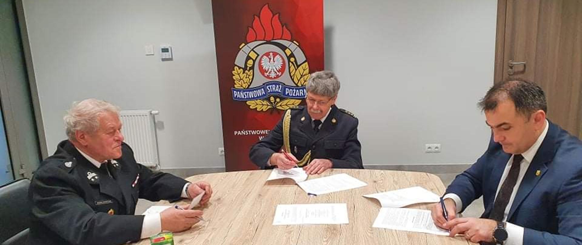 Podpisanie porozumienia wstąpienia do KSRG