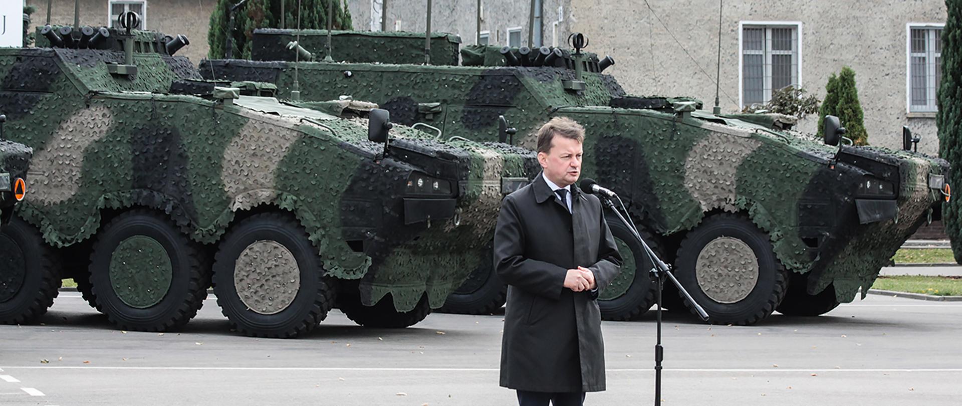 Uroczystość przekazania Pułku Wsparcia Dowodzenia w podporządkowanie Dowództwu Wielonarodowej Dywizji Północny-Wschód