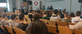 Konferencja pod tytułem: „Uzależnienia a zdrowie” w Zespole Szkół nr 9 w Kaliszu