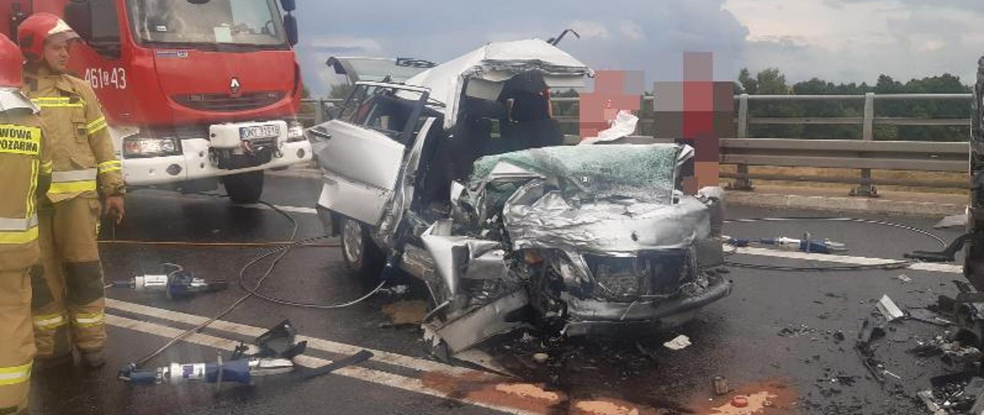 Czołowe zderzenie na obwodnicy Otmuchowa DK46.