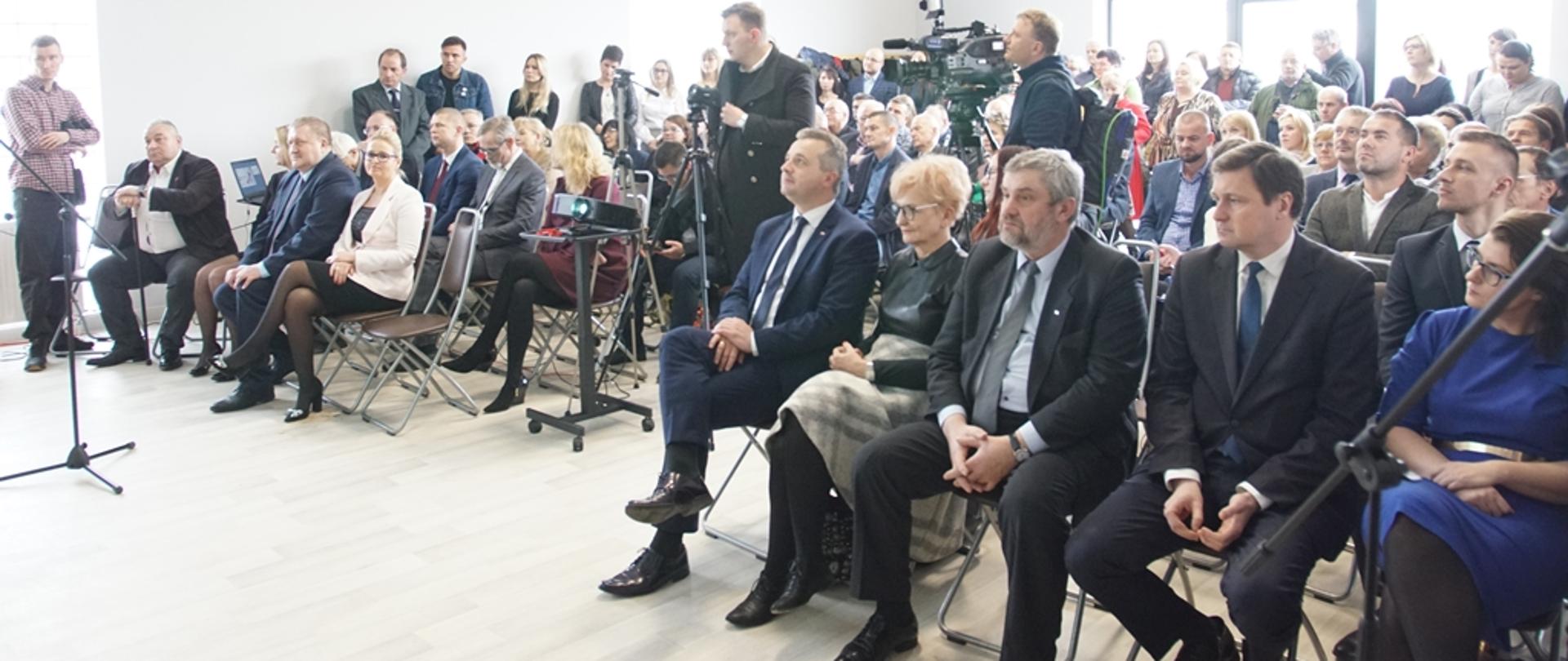 Minister podczas wizyty w Odolionie