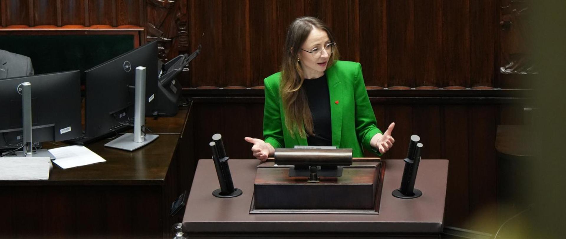 Dobra wiadomość dla milionów pracowników. Sejm przyjął ustawę stażową