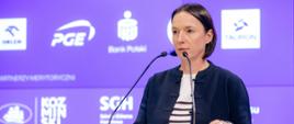 Wiceminister Eliza Zeidler w trakcie przemówienia. 