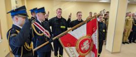 Ślubowanie nowych funkcjonariuszy PSP w Myślenicach