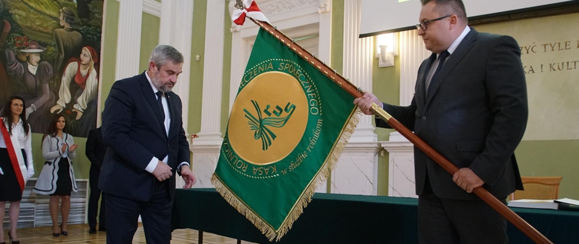 Nadanie sztandaru KRUS