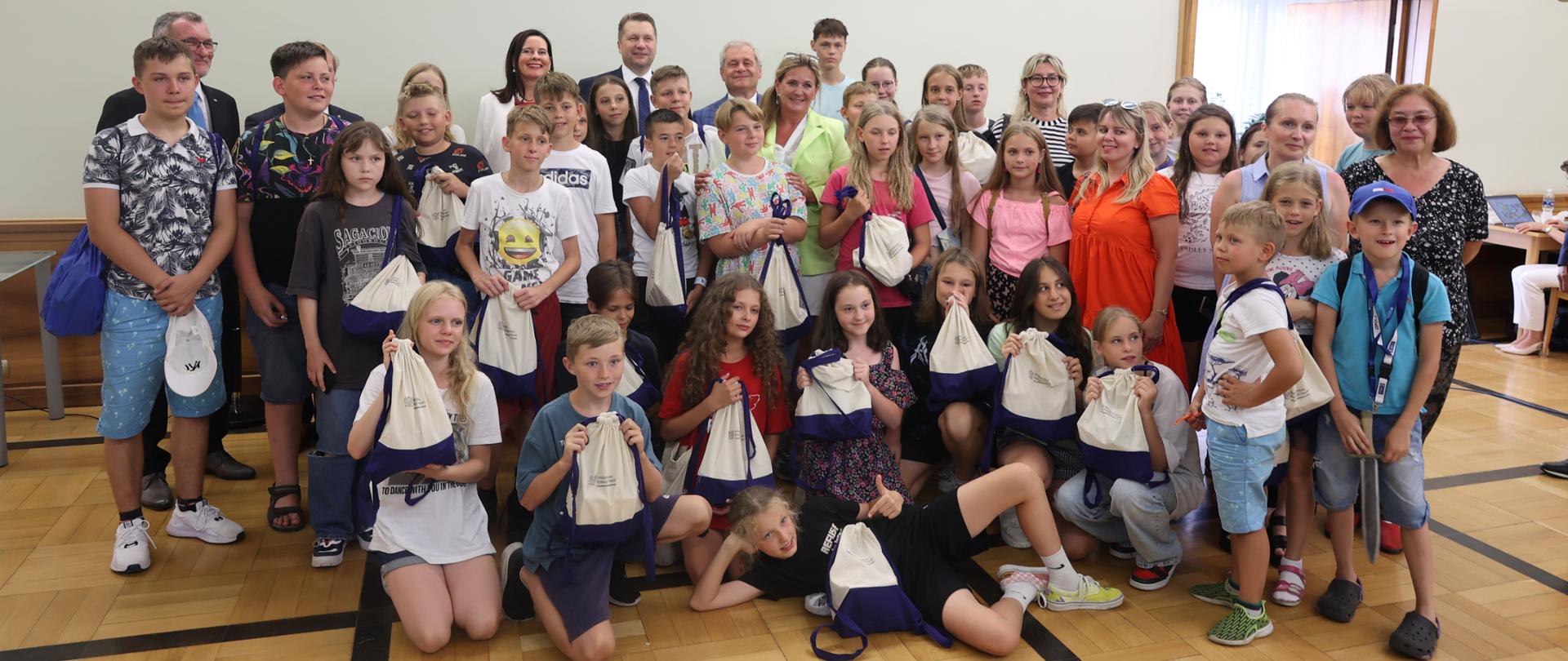 Spotkanie Ministra Edukacji i Nauki z dziećmi i młodzieżą polonii litewskiej