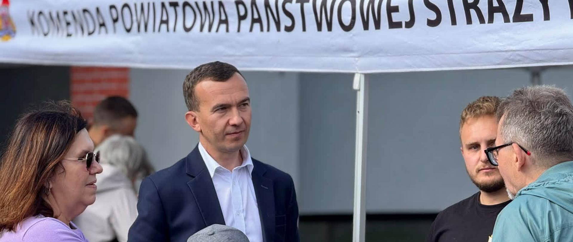 Wicewojewoda Szauer w Iławie: Trening reagowania i edukacja o bezpieczeństwie mieszkańców Warmii i Mazur