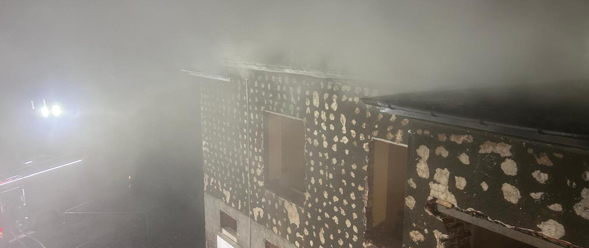 POŻAR BUDYNKU SPZOZ W KOLE