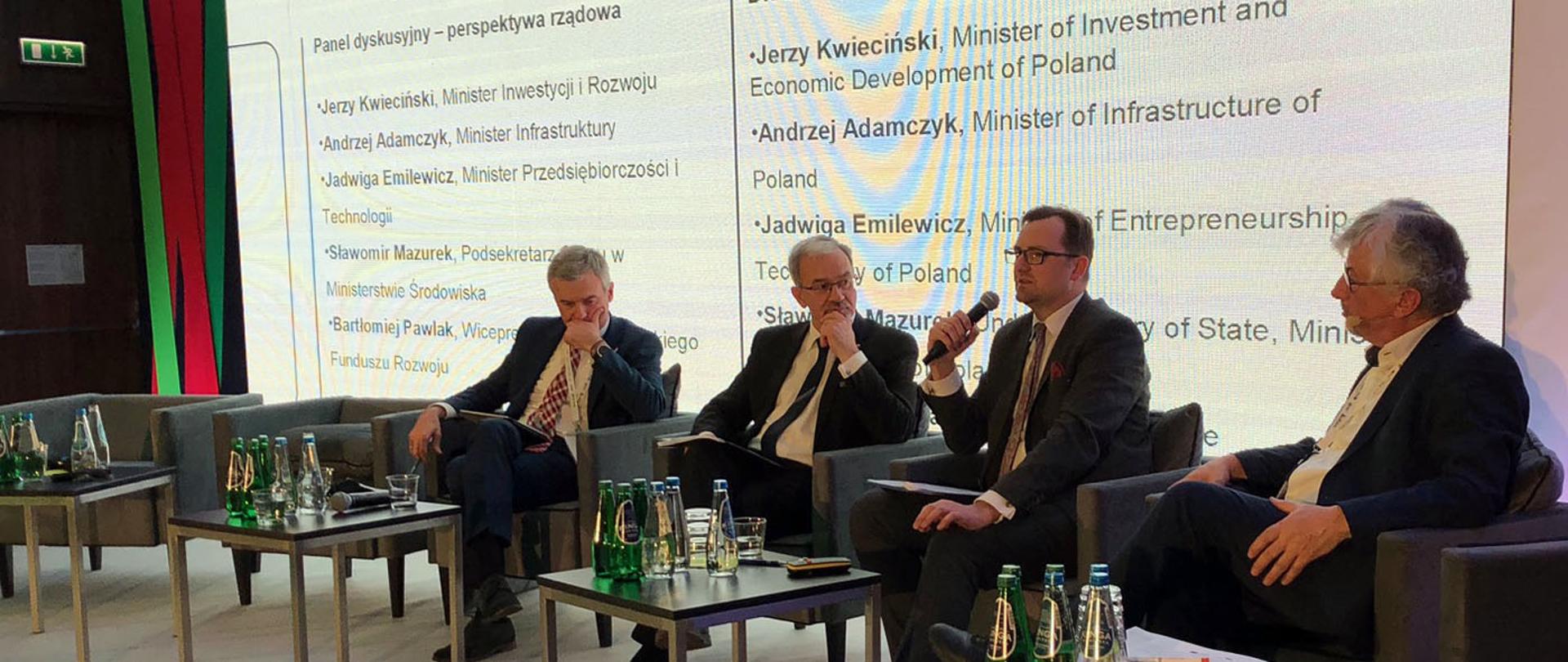 Wiceminister Sławomir Mazurek na I Krajowym Forum Miejskim w Krakowie