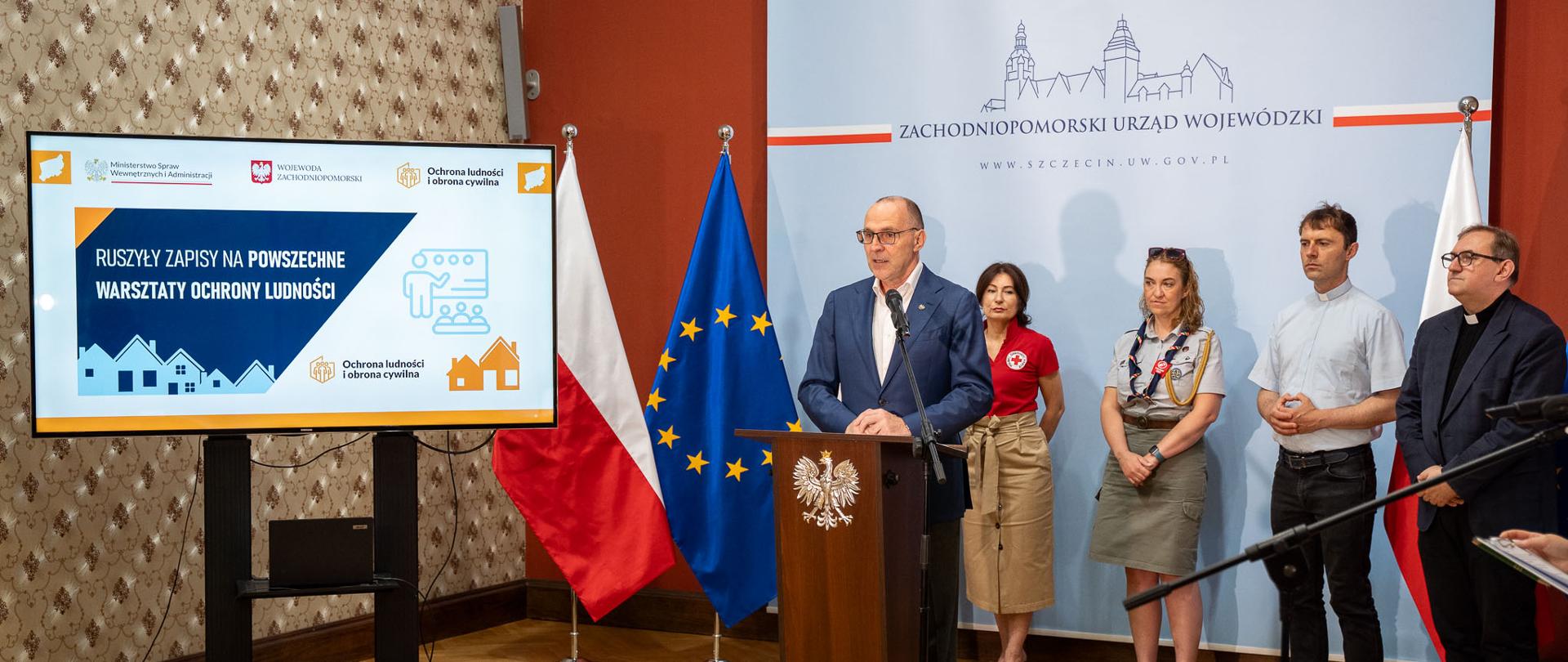 wojewoda i przedstawiciele organizacji pozarządowych 