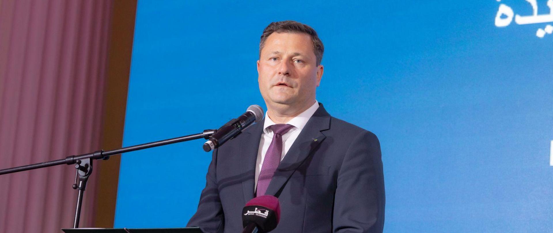 Minister Krzysztof Paszyk podczas 5 Polsko-Katarskiego Forum Nowych Technologii 