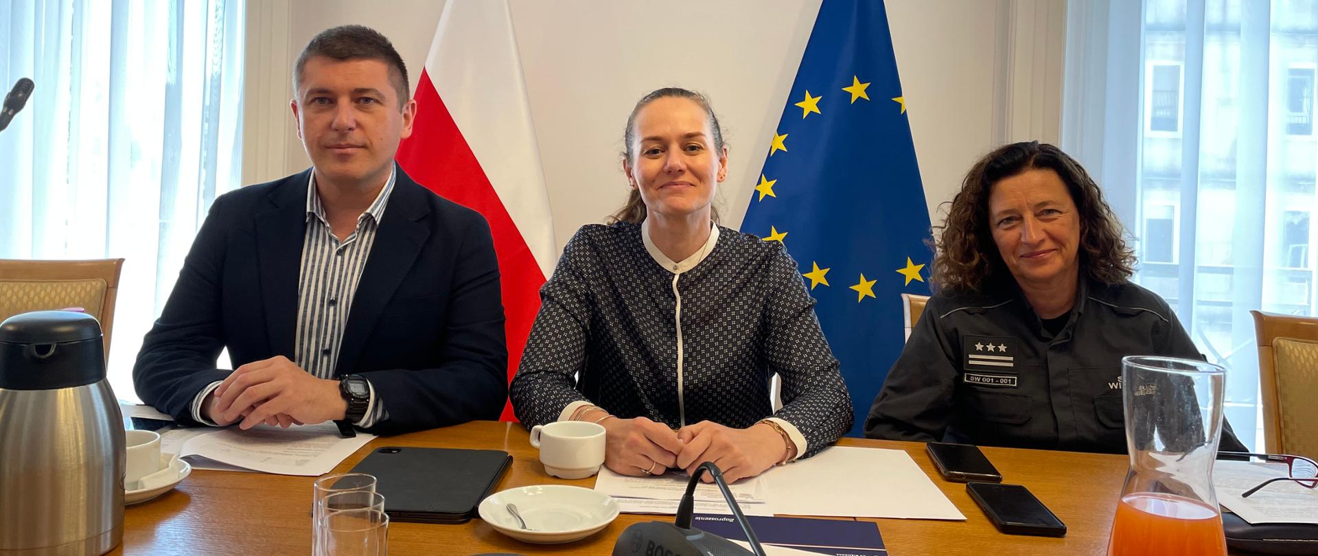 Podsekretarz Stanu Maria Ejchart i prof. Wojciech Brzozowski podsumowali dwa lata rozmów o prawach człowieka w więziennictwie