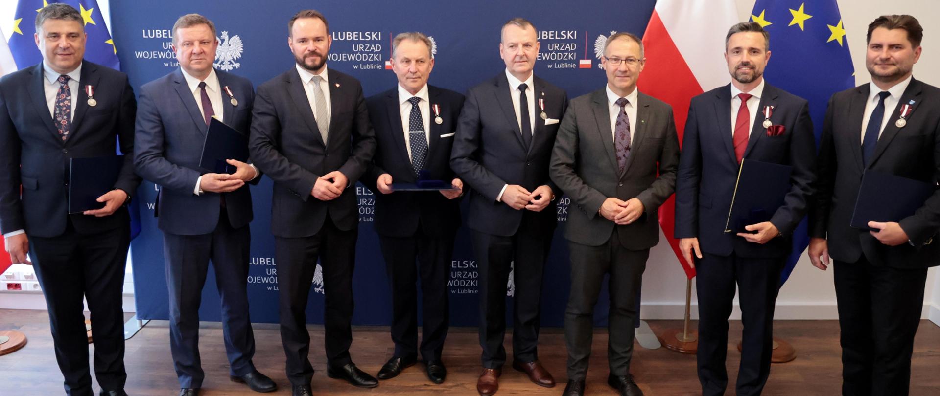 Samorządowcy z wieloletnim stażem odznaczeni