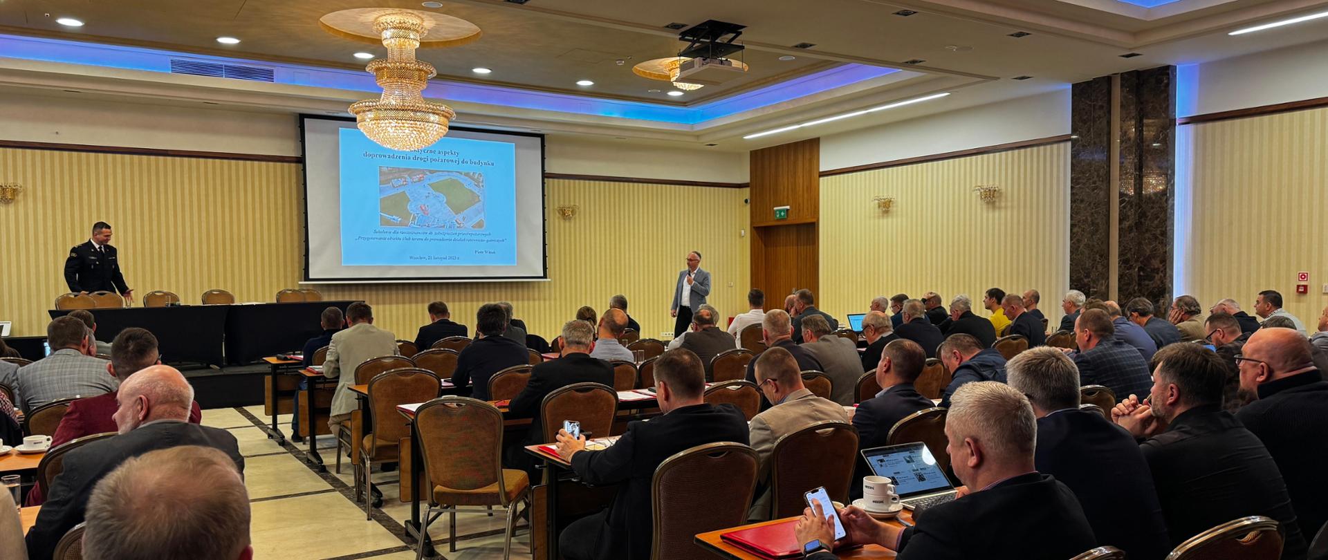 85d12a1f-c5e9-4d53-bd6f-f4f35845587e