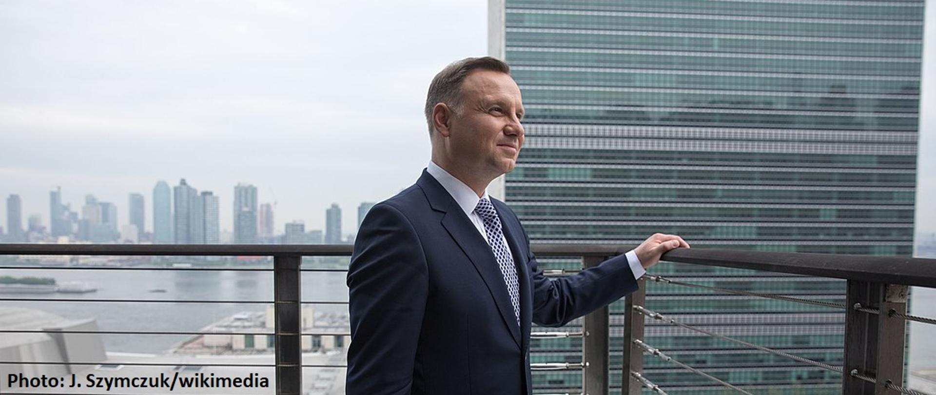 Nowy Jork, 17.05.2018. Fot. Jakub Szymczuk / KPRP ..Udzial Prezydenta w obradach Rady Bezpieczenstwa ONZ jako przewodniczacy...Uwaga!!! Zdjecia pochodzace z oficjalnego serwisu fotograficznego Kancelarii Prezydenta RP moga byc wykorzystywane jedynie w celu ilustrowania materialow, dotyczacych dzialan Prezydenta RP. Jakakolwiek ingerencja w integralnosc zdjecia - w tym kadrowanie czy obrobka graficzna - jest niedozwolona. Wszelkie wykorzystywanie zdjec pochodzacych z oficjalnego serwisu fotograficznego Kancelarii Prezydenta RP w celach komercyjnych lub w materialach o charakterze politycznym jest zabronione. Publikacja lub kontekst wykorzystania zdjecia nie może naruszać dobrego imienia Rzeczpospolitej Polskiej, Prezydenta RP, Jego Rodziny i Kancelarii Prezydenta. Publikujacy zdjecia zobowiazuje sie do podpisania ich autora oraz zrodla ich pochodzenia.