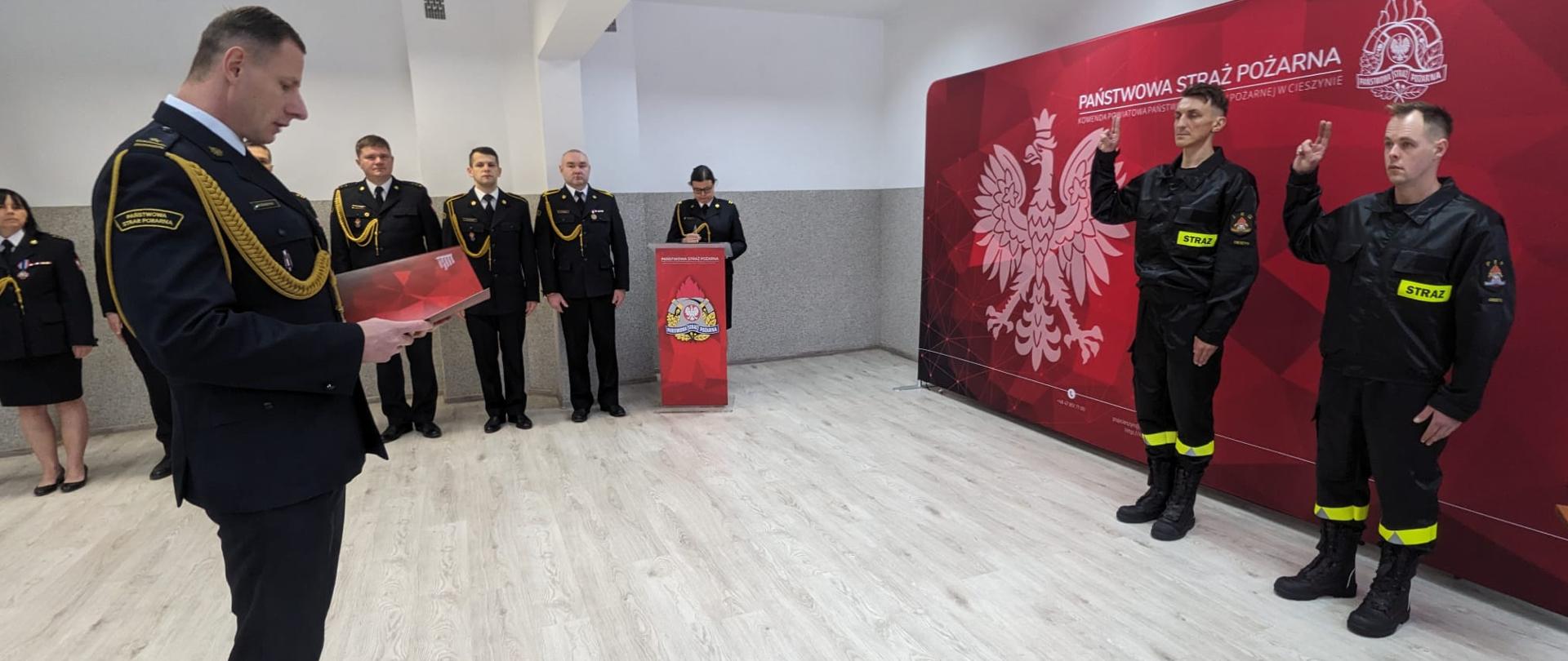 Nowi funkcjonariusze w szeregach KP PSP w Cieszynie