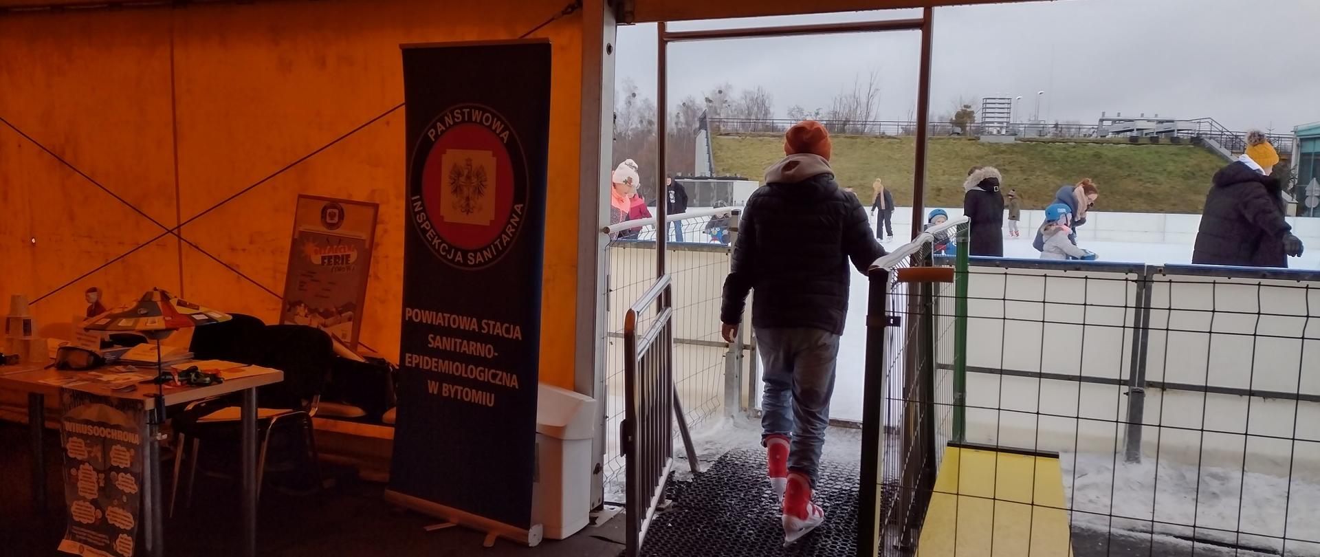 Akcja profilaktyczna na lodowisku w Tarnowskich Górach w dniu 20.01.2023 r.