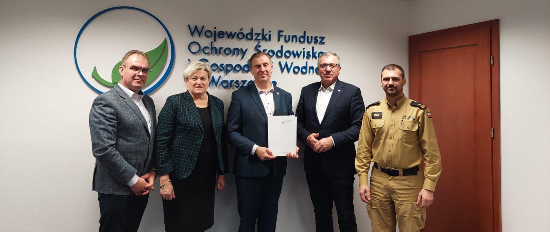 Podpisanie dotacji na zakup i montaż instalacji fotowoltaicznej na budynku KP PSP w Grójcu