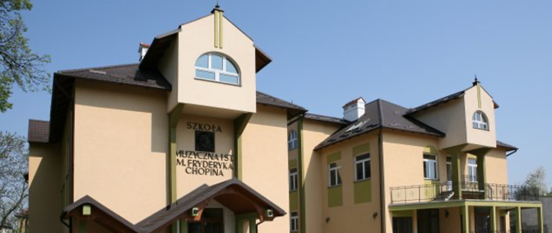 Zdjęcie budynku ZPSM im. F. Chopina w Jarosławiu