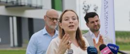 Konferencja prasowa w Kaczorach z udziałem Minister Funduszy i Polityki Regionalnej