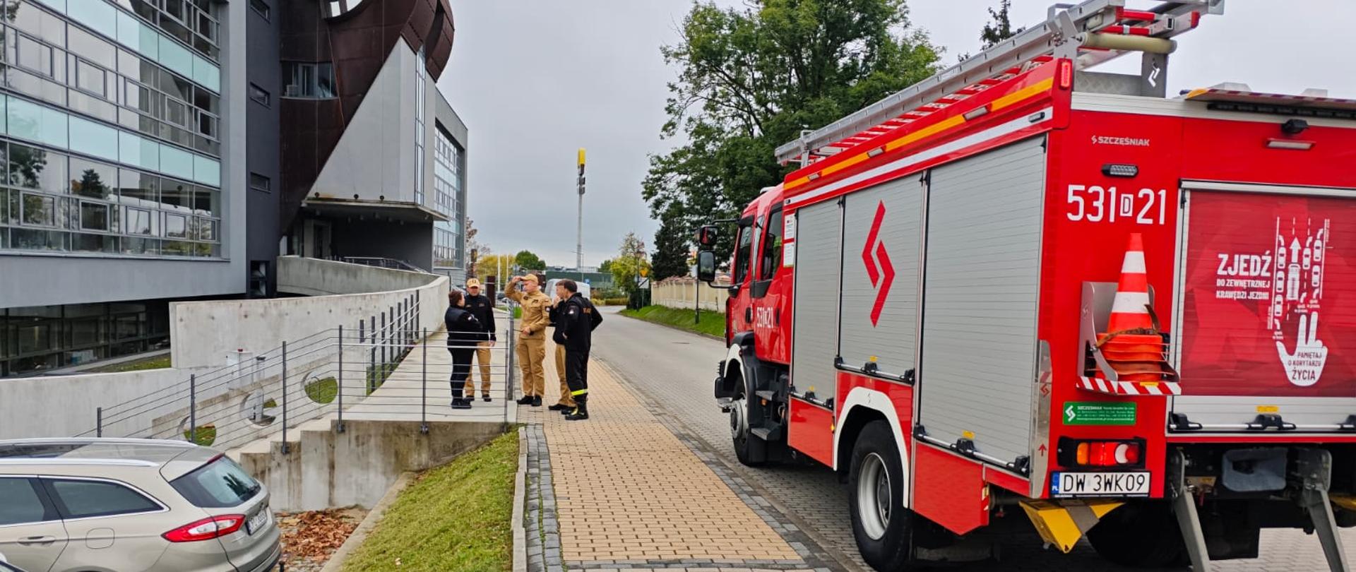  Próbna ewakuacja w Starostwie Powiatowym w Polkowicach