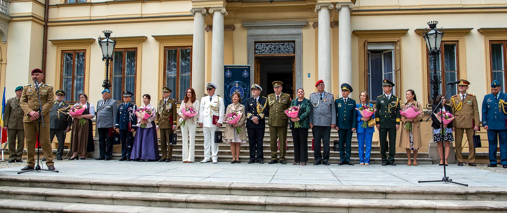 13 czerwca 2025 r. w Ośrodku Reprezentacyjnym MON odbyła się uroczystość pożegnania 13 attaché kończących kadencję w RP. Fot. Maciej Nędzyński/MON