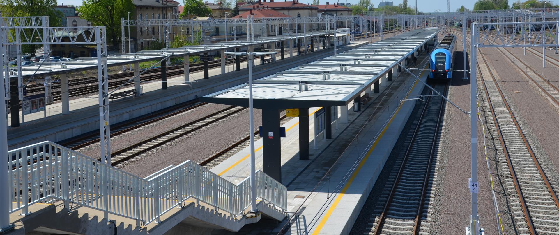 Na nowy peron z bezpiecznym przejściem pod torami w Czechowicach-Dziedzicach