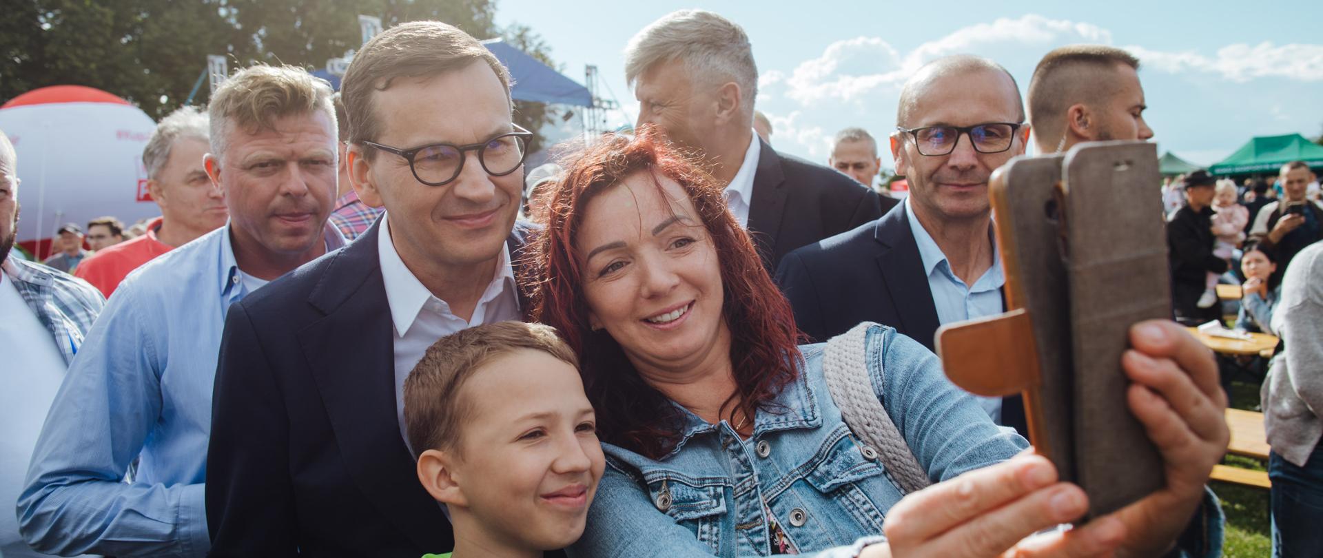 Prime Minister Mateusz Morawiecki during the 8th edition of the culinary competition for the Housewives' Clubs in Myśliwiec.