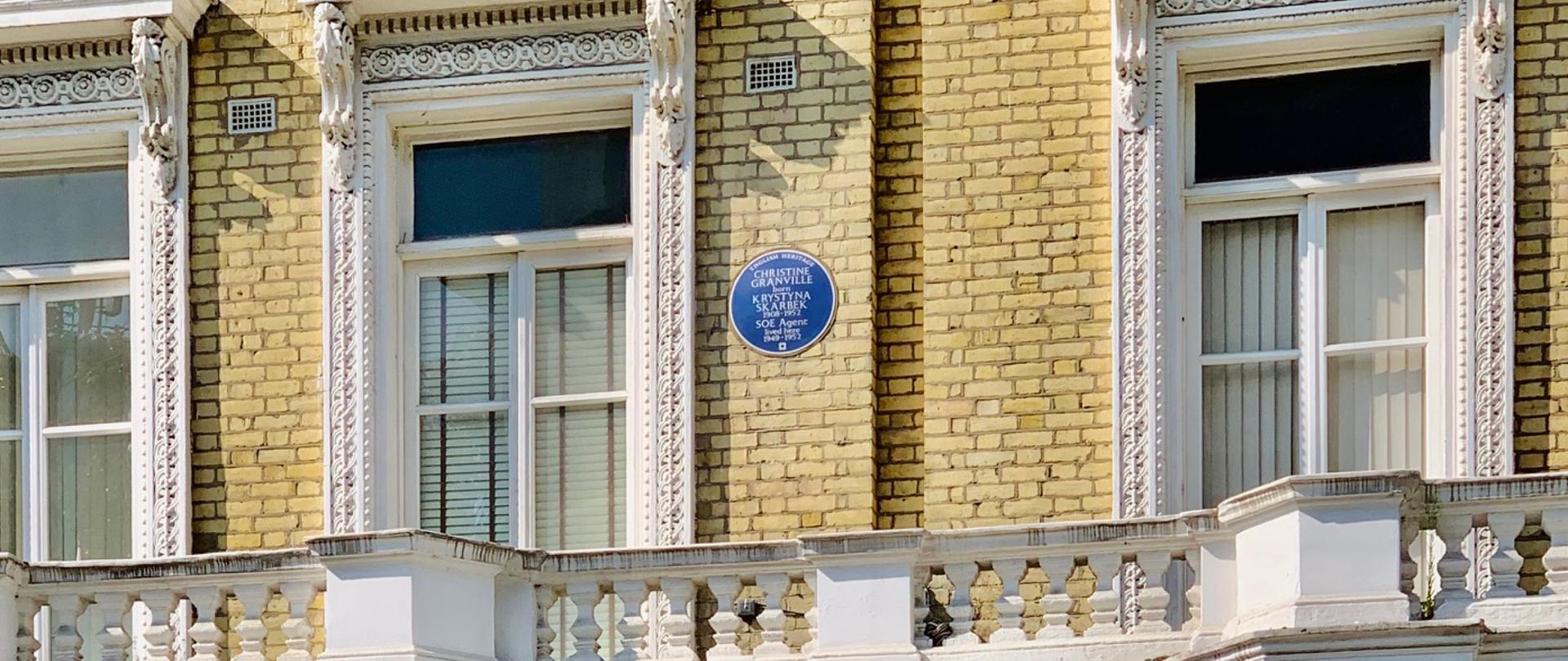 Niebieskia tablica dla Krystyny Skarbek