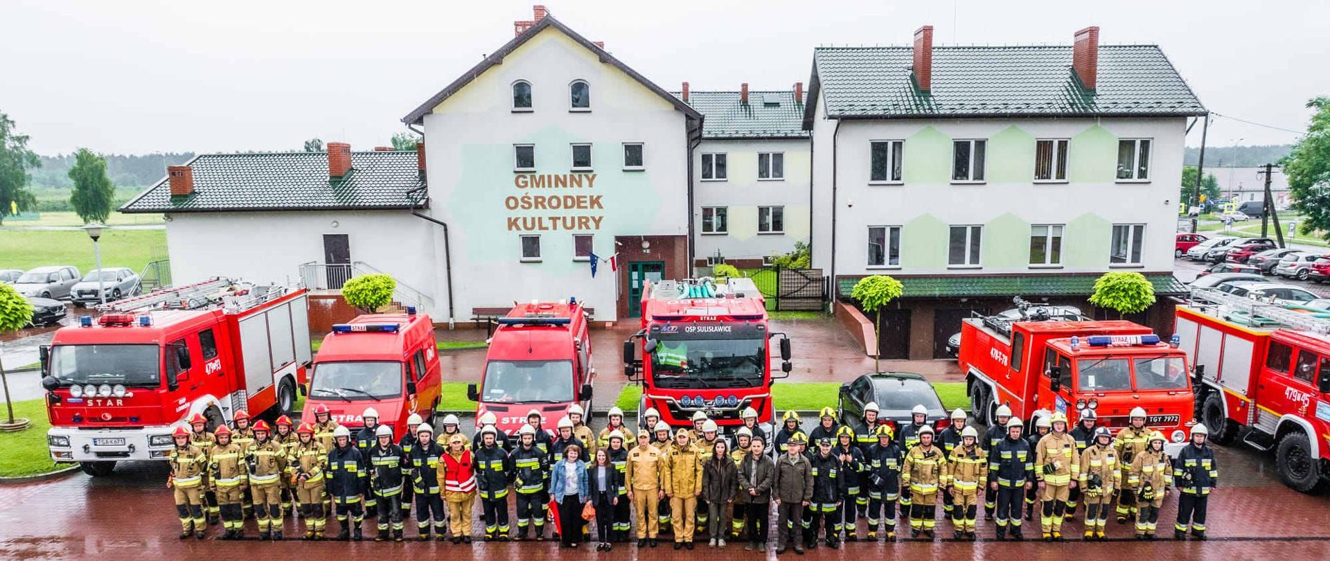 zdjęcie - uczestnicy ćwiczeń 