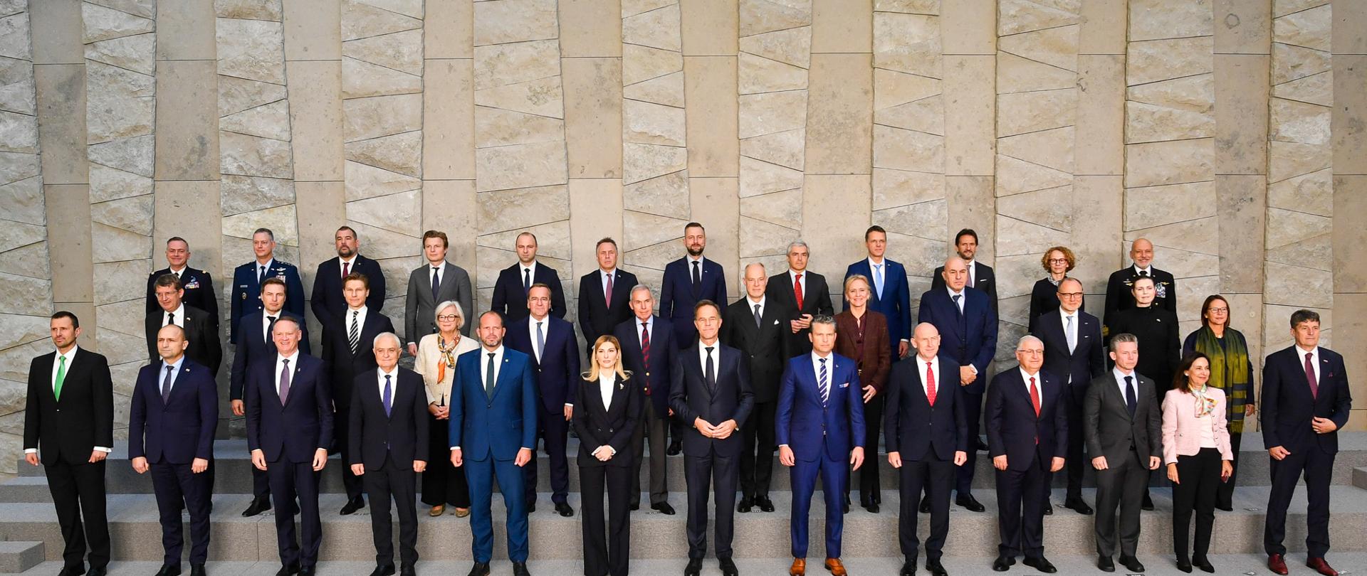 On Wednesday, 15 October, the deputy prime minister Władysław Kosiniak-Kamysz was in Brussels, where he took part in a meeting of the NATO countries’ ministers of defence, the Foreign Affairs Council with ministers of defence and a number of side events.