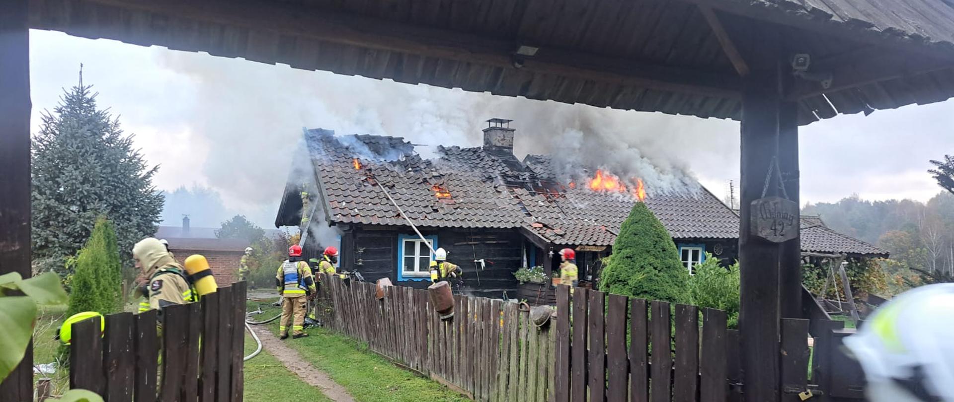Pożar dachu w Giławach