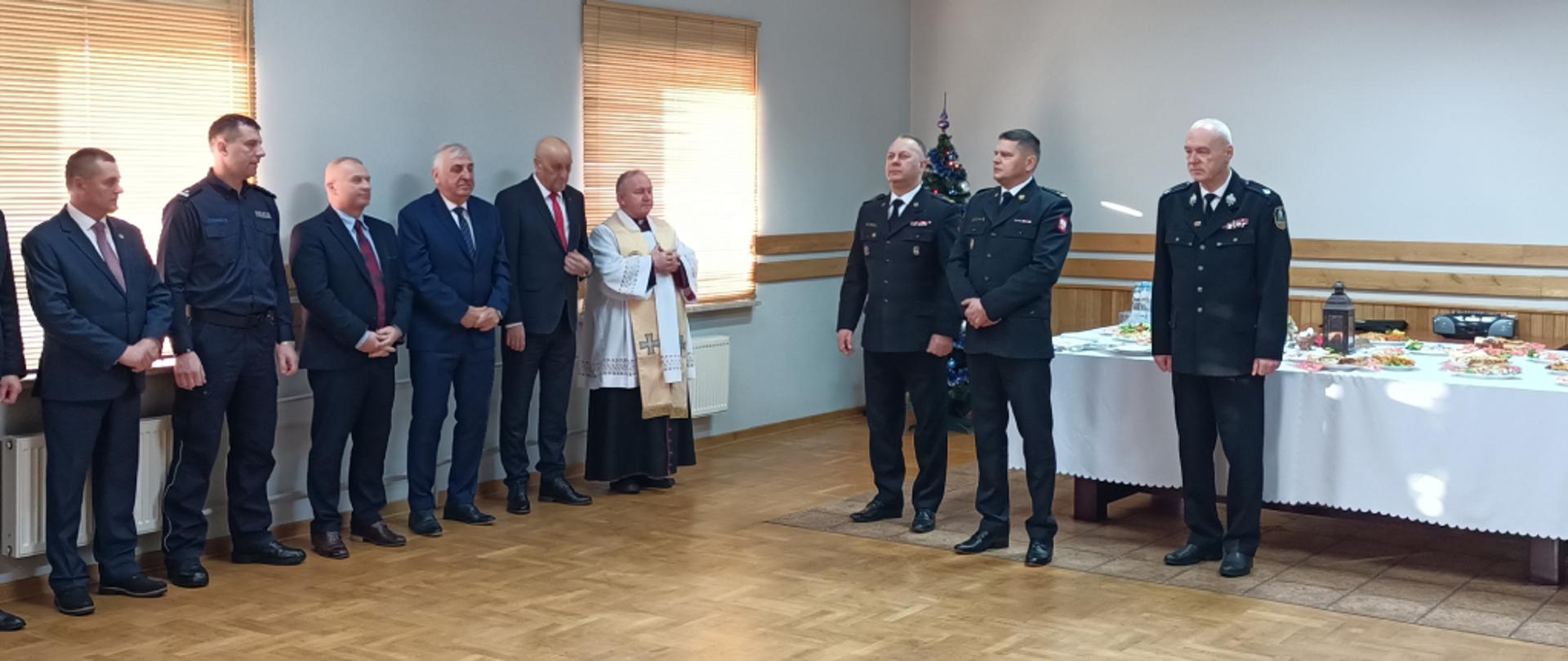Spotkanie opłatkowe w Komendzie Powiatowej Państwowej Straży Pożarnej w Zambrowie