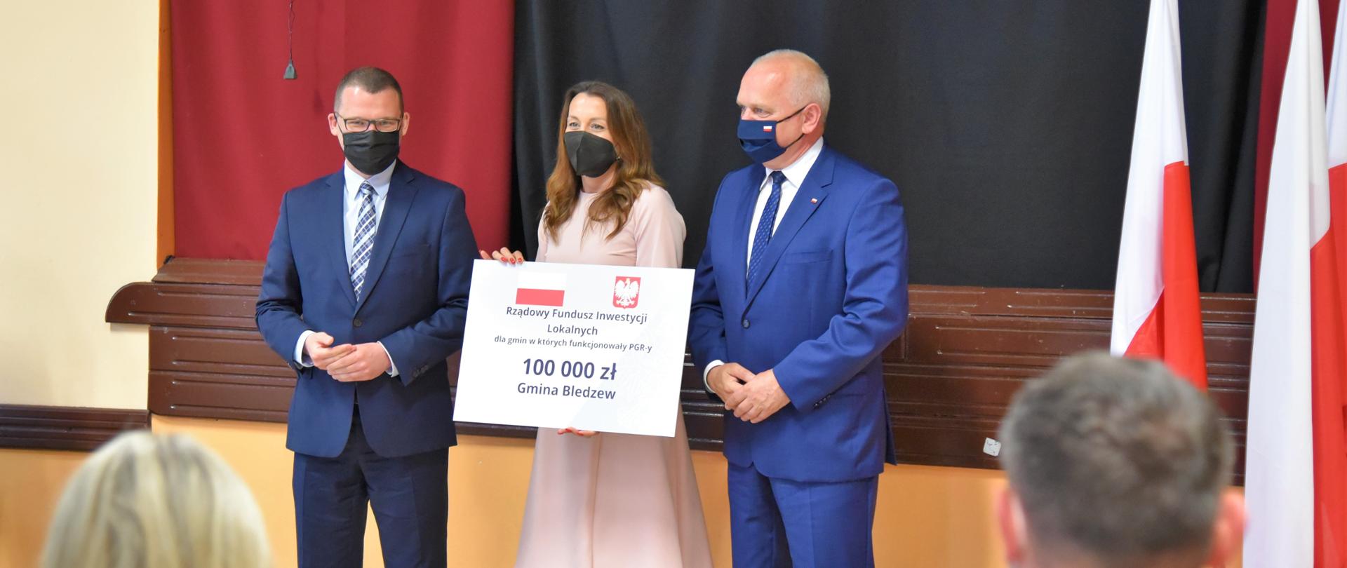 Wręczenie promes na realizację inwestycji w ramach Rządowego Funduszu Inwestycji Lokalnych