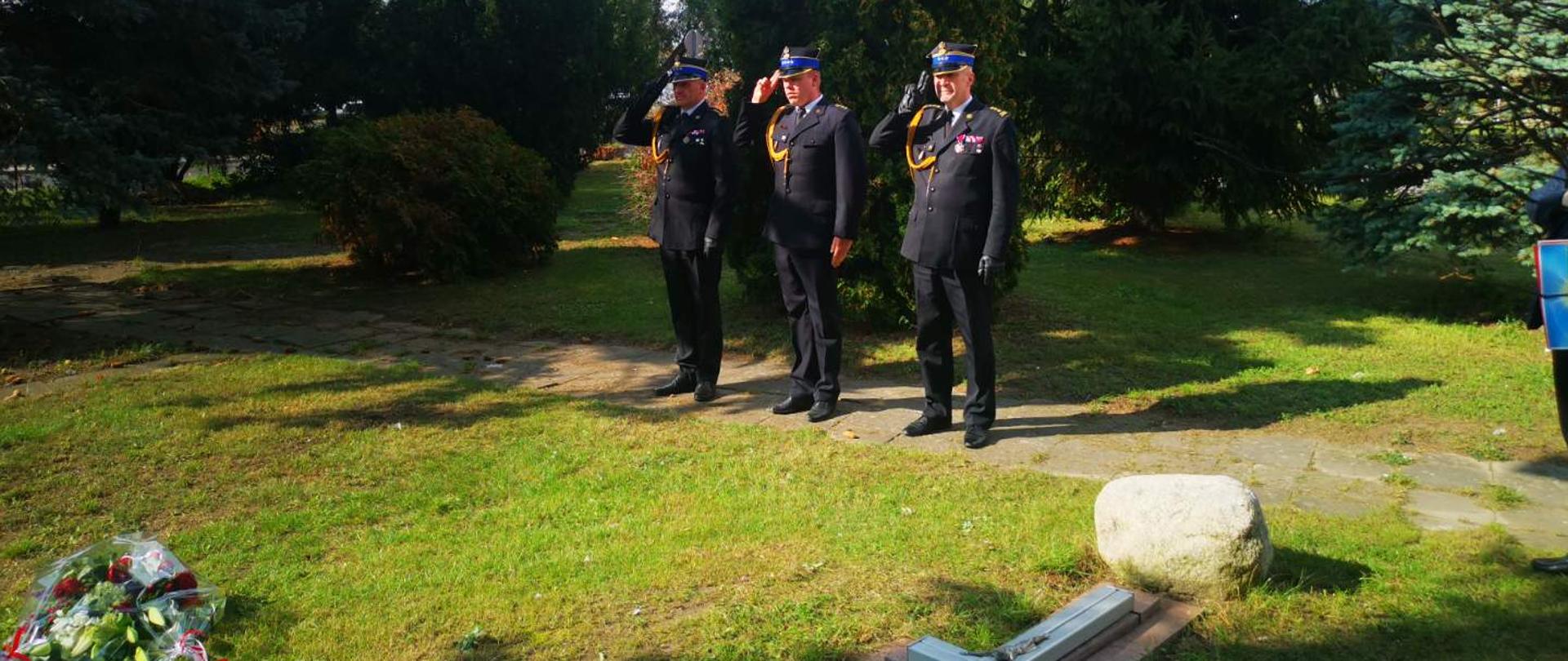 Uczczenie pamięci ofiar ataku na WTC
