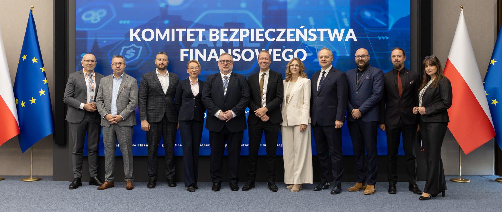 Uczestnicy posiedzenia Komitetu Bezpieczeństwa Finansowego w Ministerstwie Finansów