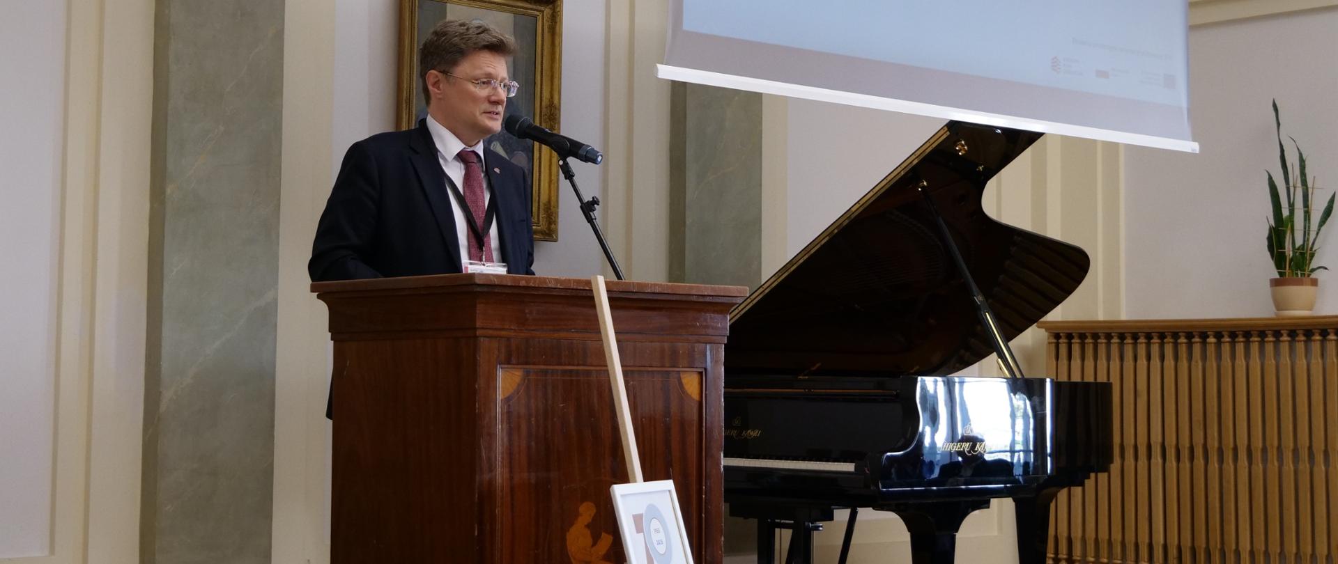 Wiceprezes wziął udział w obchodach 70-lecia Narodowego Centrum Badań Jądrowych oraz Instytutu Chemii i Techniki Jądrowej