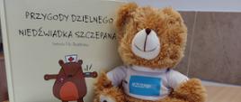 Książeczka pt.: "Przygody dzielnego niedźwiadka Szczepana", maskotka oraz kolorowanki
