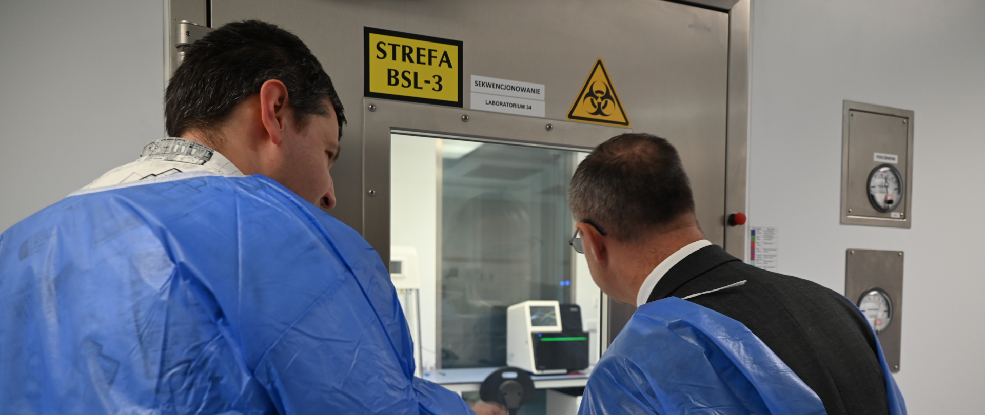 Wizyta Wicewojewody w laboratorium